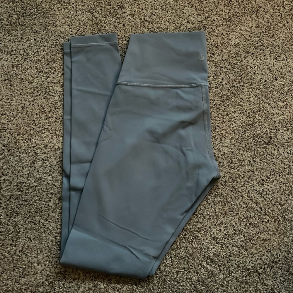 Lululemon size 4 leggings